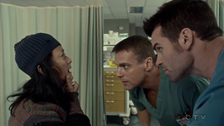 VampireDiariesWorld_dot_nl-SavingHope3x13-433.jpg