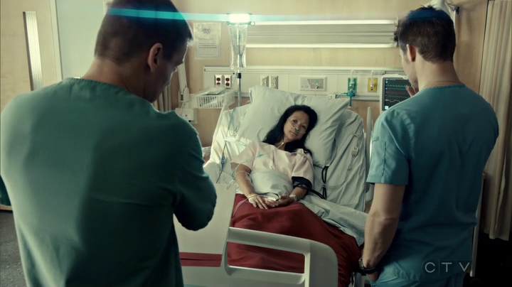 VampireDiariesWorld_dot_nl-SavingHope3x13-735.jpg