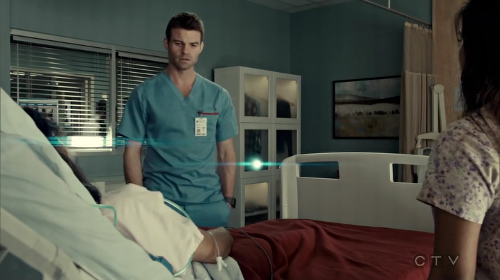 VampireDiariesWorld_dot_nl-SavingHope3x13-784.jpg