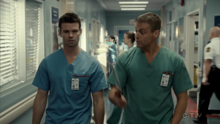 VampireDiariesWorld_dot_nl-SavingHope3x13-793.jpg