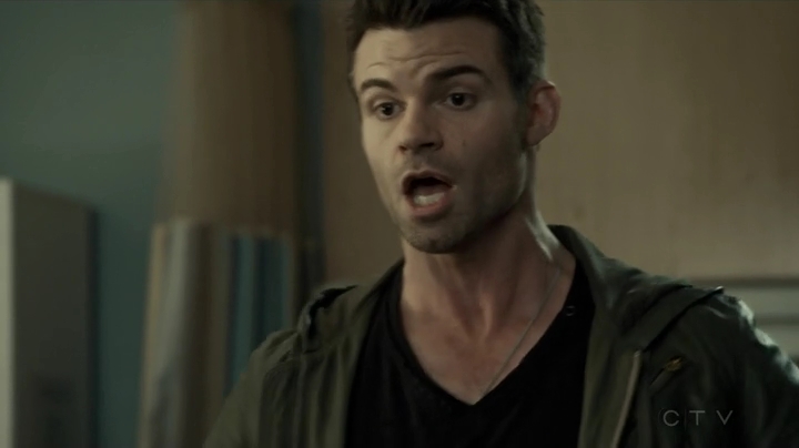 VampireDiariesWorld_dot_nl-SavingHope3x14-1203.jpg