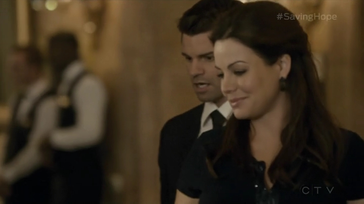 VampireDiariesWorld_dot_nl-SavingHope3x14-1569.jpg