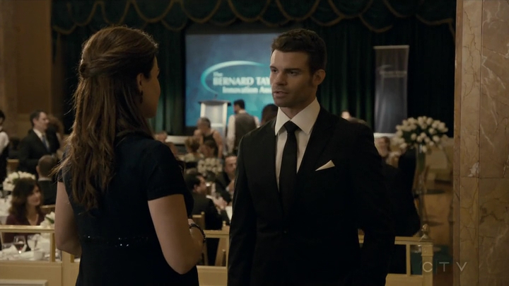 VampireDiariesWorld_dot_nl-SavingHope3x14-1585.jpg