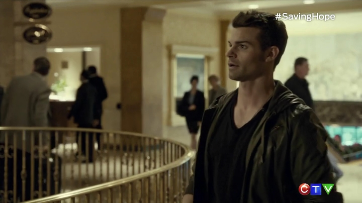 VampireDiariesWorld_dot_nl-SavingHope3x14-329.jpg