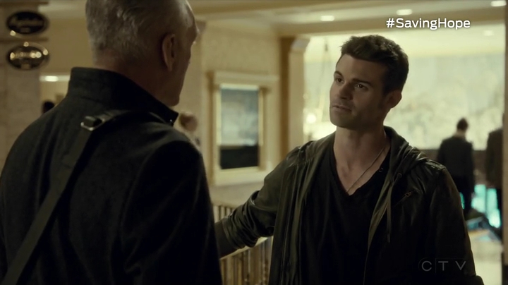 VampireDiariesWorld_dot_nl-SavingHope3x14-338.jpg