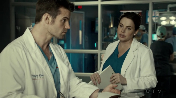 VampireDiariesWorld_dot_nl-SavingHope3x15-1034.jpg