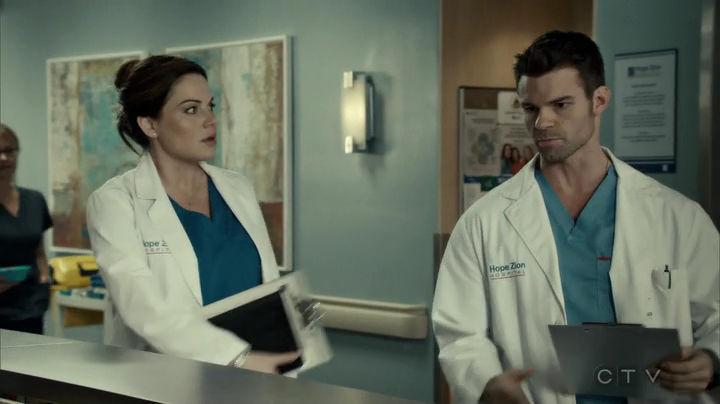 VampireDiariesWorld_dot_nl-SavingHope3x15-1097.jpg