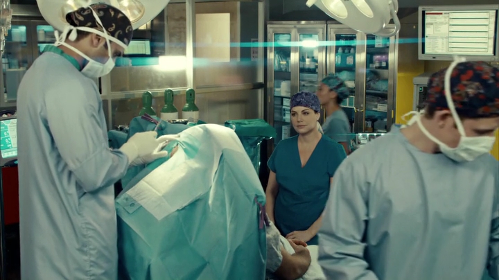 VampireDiariesWorld_dot_nl-SavingHope3x15-1539.jpg