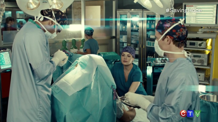 VampireDiariesWorld_dot_nl-SavingHope3x15-1567.jpg