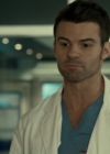 VampireDiariesWorld_dot_nl-SavingHope3x15-586.jpg