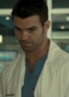 VampireDiariesWorld_dot_nl-SavingHope3x15-593.jpg