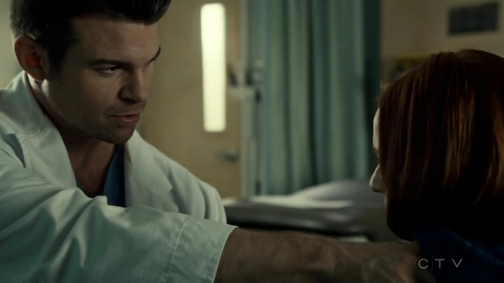 VampireDiariesWorld_dot_nl-SavingHope3x16-1336.jpg