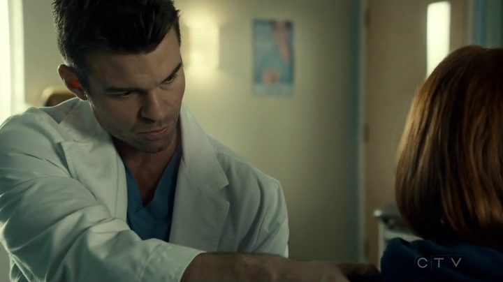 VampireDiariesWorld_dot_nl-SavingHope3x16-1339.jpg