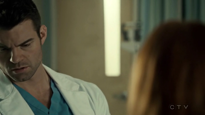 VampireDiariesWorld_dot_nl-SavingHope3x16-1409.jpg