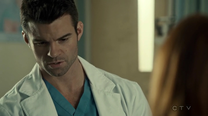 VampireDiariesWorld_dot_nl-SavingHope3x16-1416.jpg