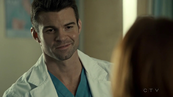 VampireDiariesWorld_dot_nl-SavingHope3x16-1426.jpg