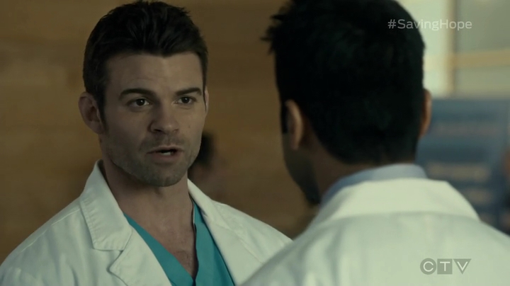 VampireDiariesWorld_dot_nl-SavingHope3x16-1581.jpg