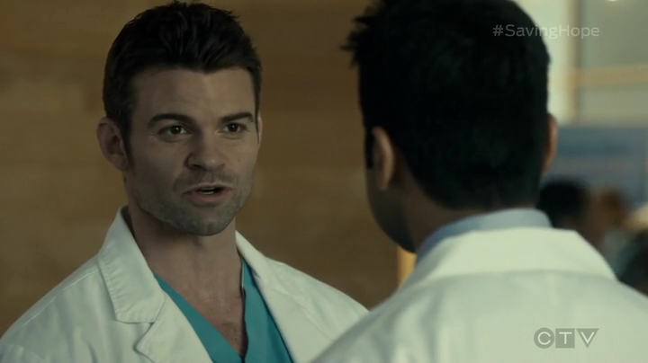 VampireDiariesWorld_dot_nl-SavingHope3x16-1582.jpg