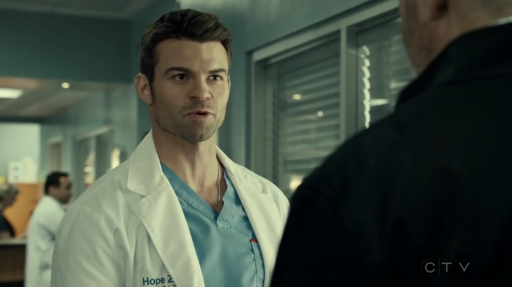 VampireDiariesWorld_dot_nl-SavingHope3x16-1659.jpg