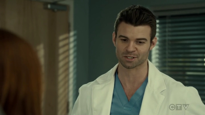 VampireDiariesWorld_dot_nl-SavingHope3x16-1761.jpg