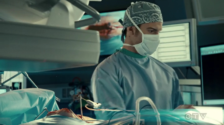 VampireDiariesWorld_dot_nl-SavingHope3x17-1061.jpg