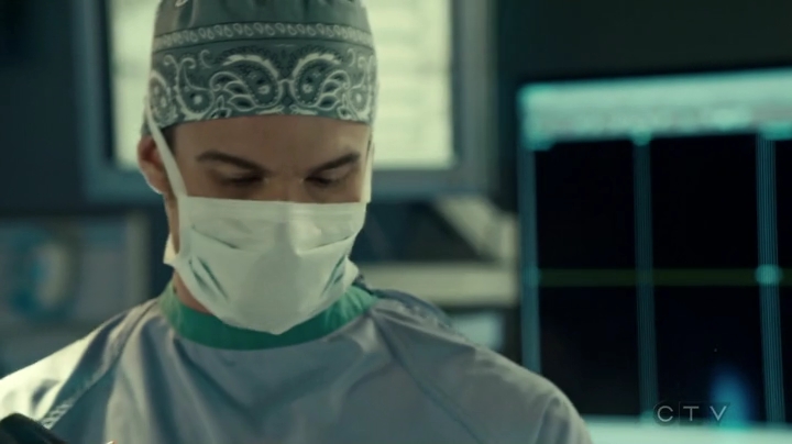 VampireDiariesWorld_dot_nl-SavingHope3x17-1066.jpg