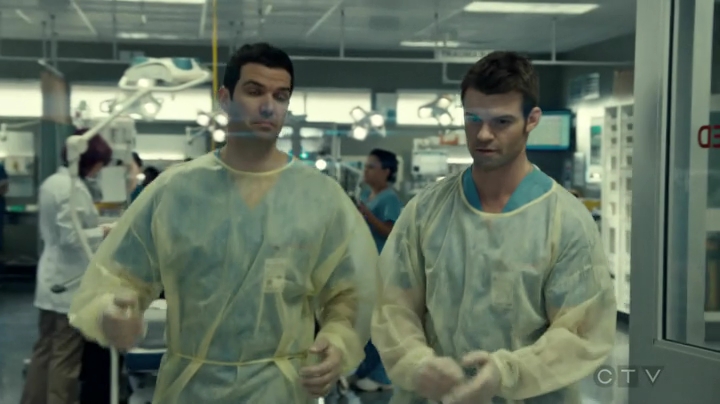 VampireDiariesWorld_dot_nl-SavingHope3x17-108.jpg