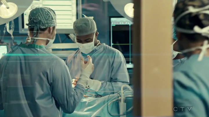 VampireDiariesWorld_dot_nl-SavingHope3x17-1263.jpg