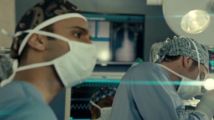 VampireDiariesWorld_dot_nl-SavingHope3x17-1269.jpg