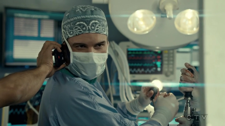 VampireDiariesWorld_dot_nl-SavingHope3x17-1299.jpg