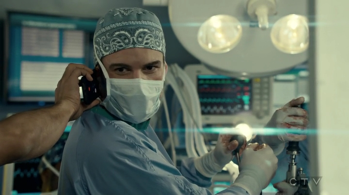 VampireDiariesWorld_dot_nl-SavingHope3x17-1301.jpg