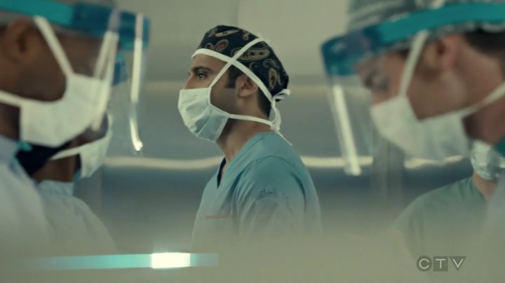 VampireDiariesWorld_dot_nl-SavingHope3x17-1631.jpg