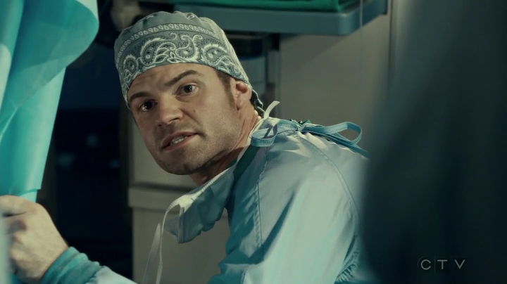 VampireDiariesWorld_dot_nl-SavingHope3x17-1773.jpg