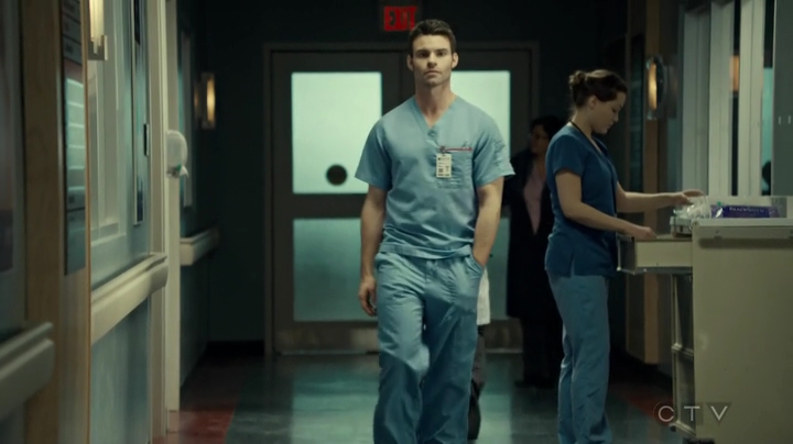 VampireDiariesWorld_dot_nl-SavingHope3x17-2386.jpg