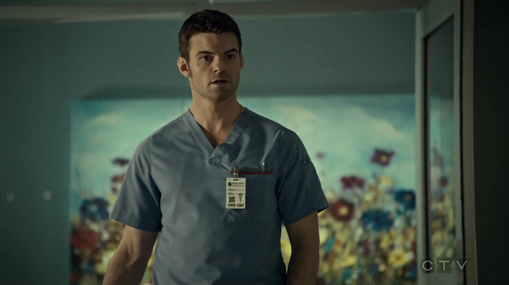 VampireDiariesWorld_dot_nl-SavingHope3x17-2419.jpg