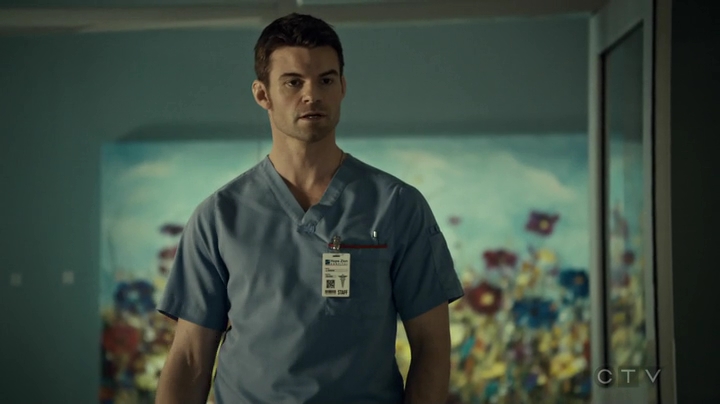 VampireDiariesWorld_dot_nl-SavingHope3x17-2420.jpg