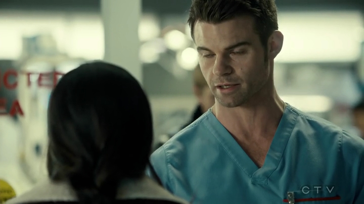 VampireDiariesWorld_dot_nl-SavingHope3x17-322.jpg