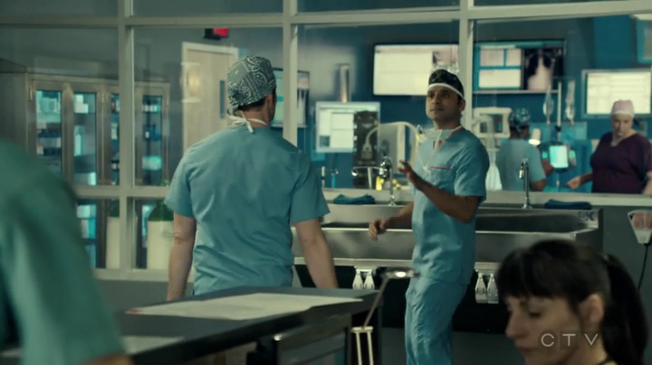 VampireDiariesWorld_dot_nl-SavingHope3x17-590.jpg