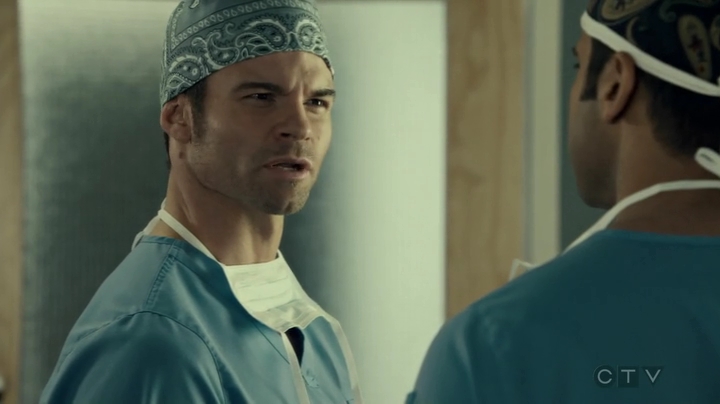 VampireDiariesWorld_dot_nl-SavingHope3x17-597.jpg