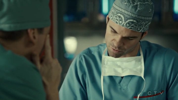 VampireDiariesWorld_dot_nl-SavingHope3x17-658.jpg