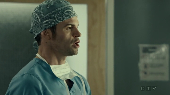 VampireDiariesWorld_dot_nl-SavingHope3x17-672.jpg