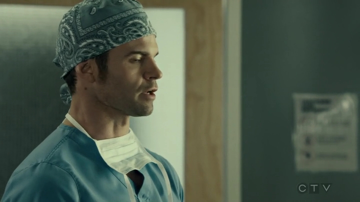 VampireDiariesWorld_dot_nl-SavingHope3x17-673.jpg