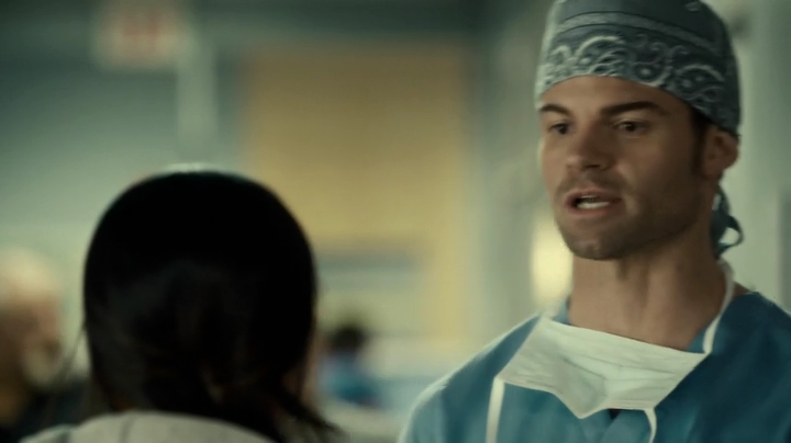 VampireDiariesWorld_dot_nl-SavingHope3x17-703.jpg