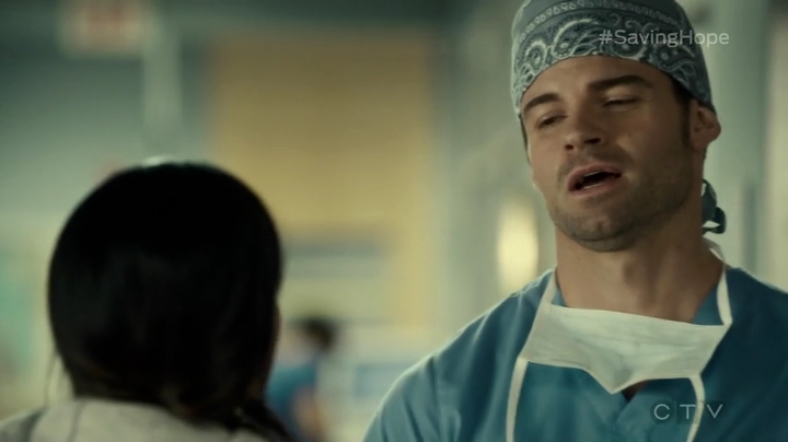 VampireDiariesWorld_dot_nl-SavingHope3x17-733.jpg