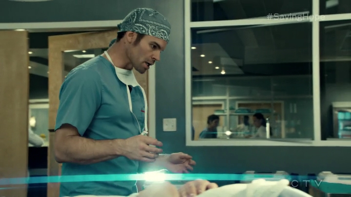 VampireDiariesWorld_dot_nl-SavingHope3x17-760.jpg