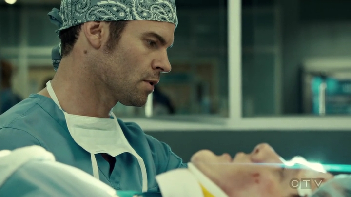 VampireDiariesWorld_dot_nl-SavingHope3x17-797.jpg