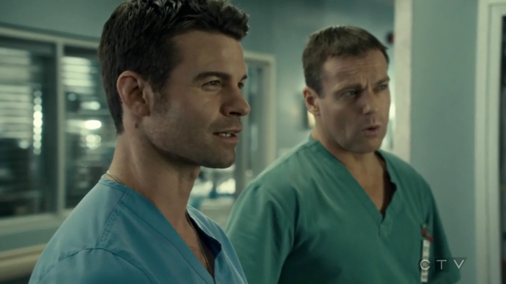 VampireDiariesWorld_dot_nl-SavingHope3x18-129.jpg