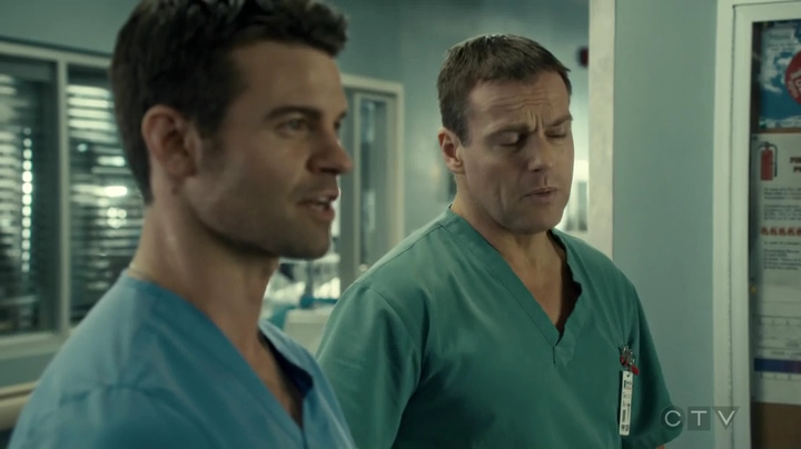 VampireDiariesWorld_dot_nl-SavingHope3x18-132.jpg