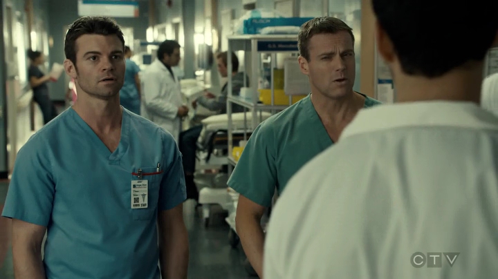 VampireDiariesWorld_dot_nl-SavingHope3x18-146.jpg