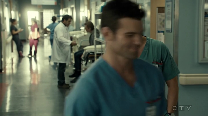 VampireDiariesWorld_dot_nl-SavingHope3x18-158.jpg